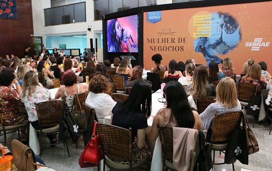 Sess&atilde;o de Neg&oacute;cios d&aacute; continuidade &agrave;s a&ccedil;&otilde;es para empreendedoras, que come&ccedil;aram no dia 04 com o Sebrae Inspira Mulher de Neg&oacute;cios