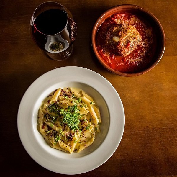  Prato polpettone do estabelecimento Amici Pizzeria & Trattoria