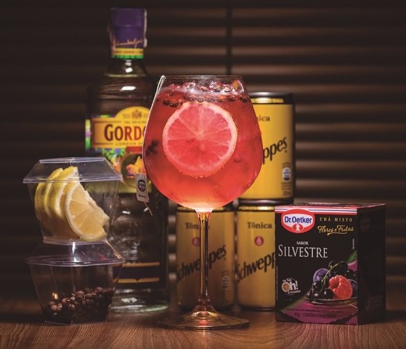 Kit do drink "gin and tea", do Le Bar