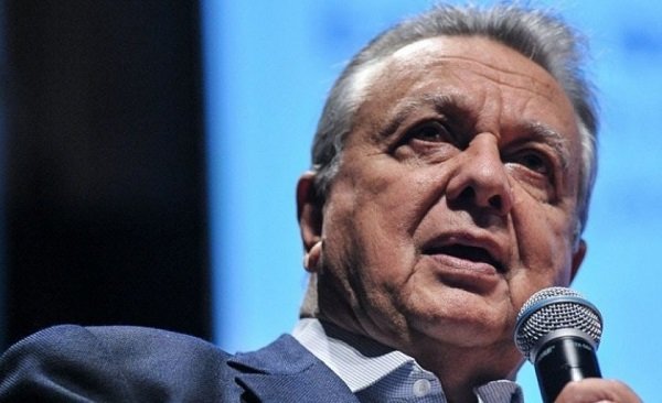 Em live, ex-ministro da agricultura Roberto Rodrigues falar&aacute; sobre agroneg&oacute;cio e sa&iacute;das para crise